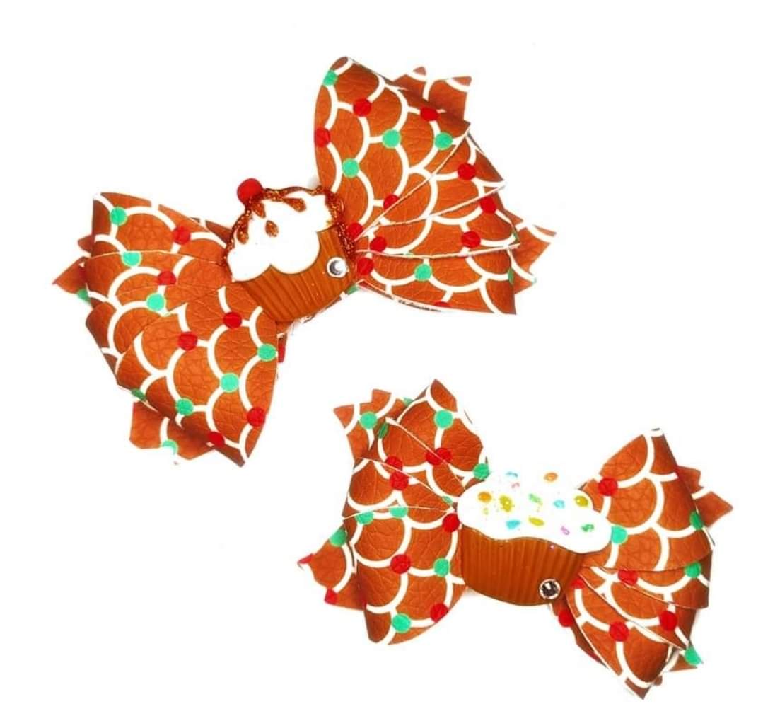 Ginger Cookie Spiral Bows